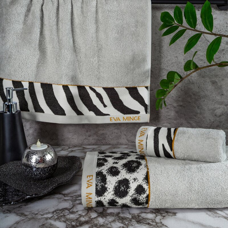 KOMPLET RĘCZNIKÓW EVA 22 46 X 36 X 7 CM SREBRNY