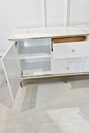 Komoda biała Violino glamour ze złoceniami i blatem ze spieku