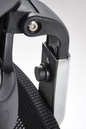 MASON fotel gabinetowy czarny (1p=1szt)