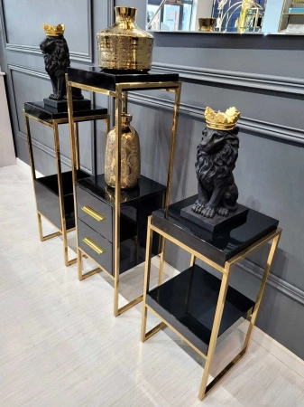 Stolik Rodez 33/30/103cm na kwiaty i ozdoby niespotykany czarno-złoty