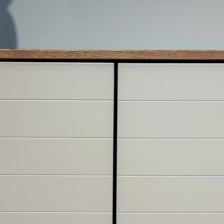 Komoda nowoczesna 3-drzwiowa 154x96x42 cm Slim Kaszmir dąb orzech