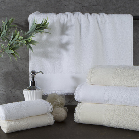 RĘCZNIK EMI (03) 70 X 140 CM SREBRNY