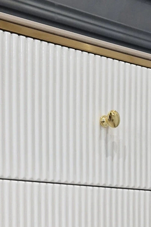 Szafka nocna glamour Violino o biało-złotym wykończeniu