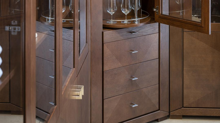 Bibiloteczka biurowa na książki z intarsją 240 cm dąb kasztanowy CUBE