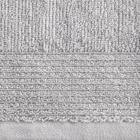 RĘCZNIK LARI (10) 70 X 140 CM JASNOSREBRNY