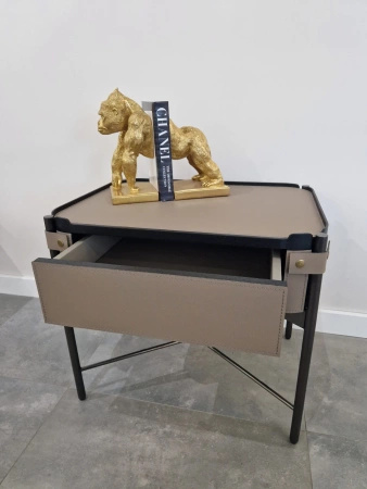 Szafka nocna Dario skóra naturalna fango 55x40x50cm