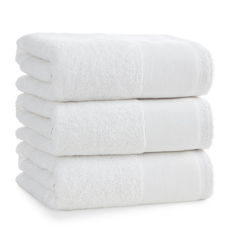 RĘCZNIK EMI (01) 70 X 140 CM BIAŁY