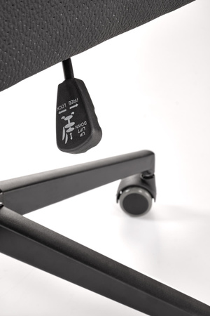 ADRIANO 2 fotel obrotowy czarny