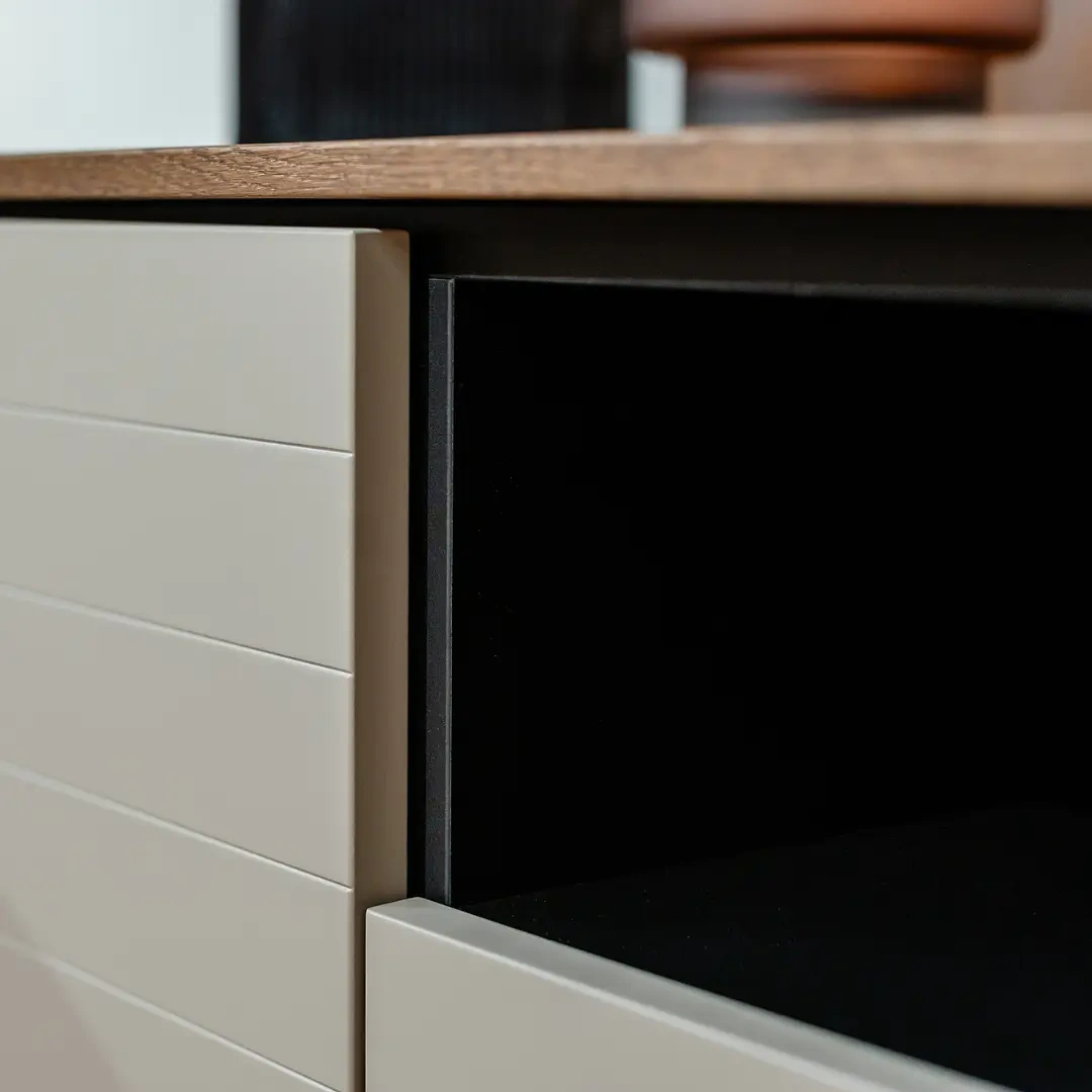 Szafka rtv Slim - detal